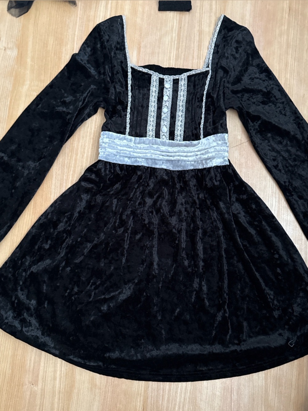liz lisa doll horror protagonist babydoll button dress